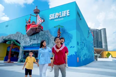 SEA LIFE Exterior