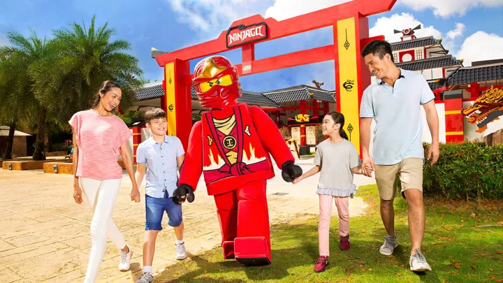 LEGO NINJAGO WORLD