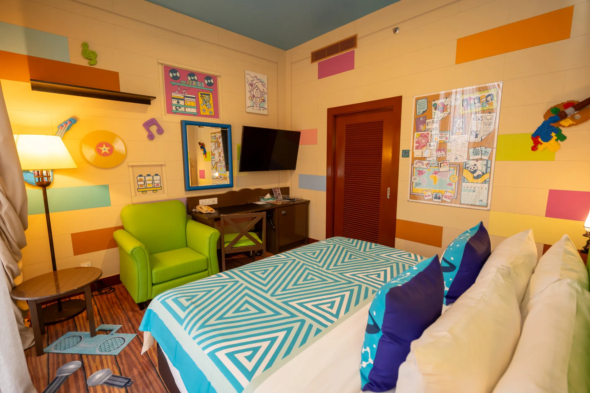 Friends Premium Room | Hotel | LEGOLAND® Malaysia Resort