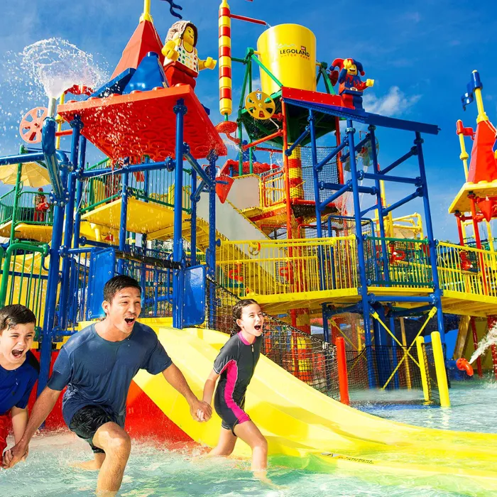 Explore Water Park | LEGOLAND® Malaysia Resort