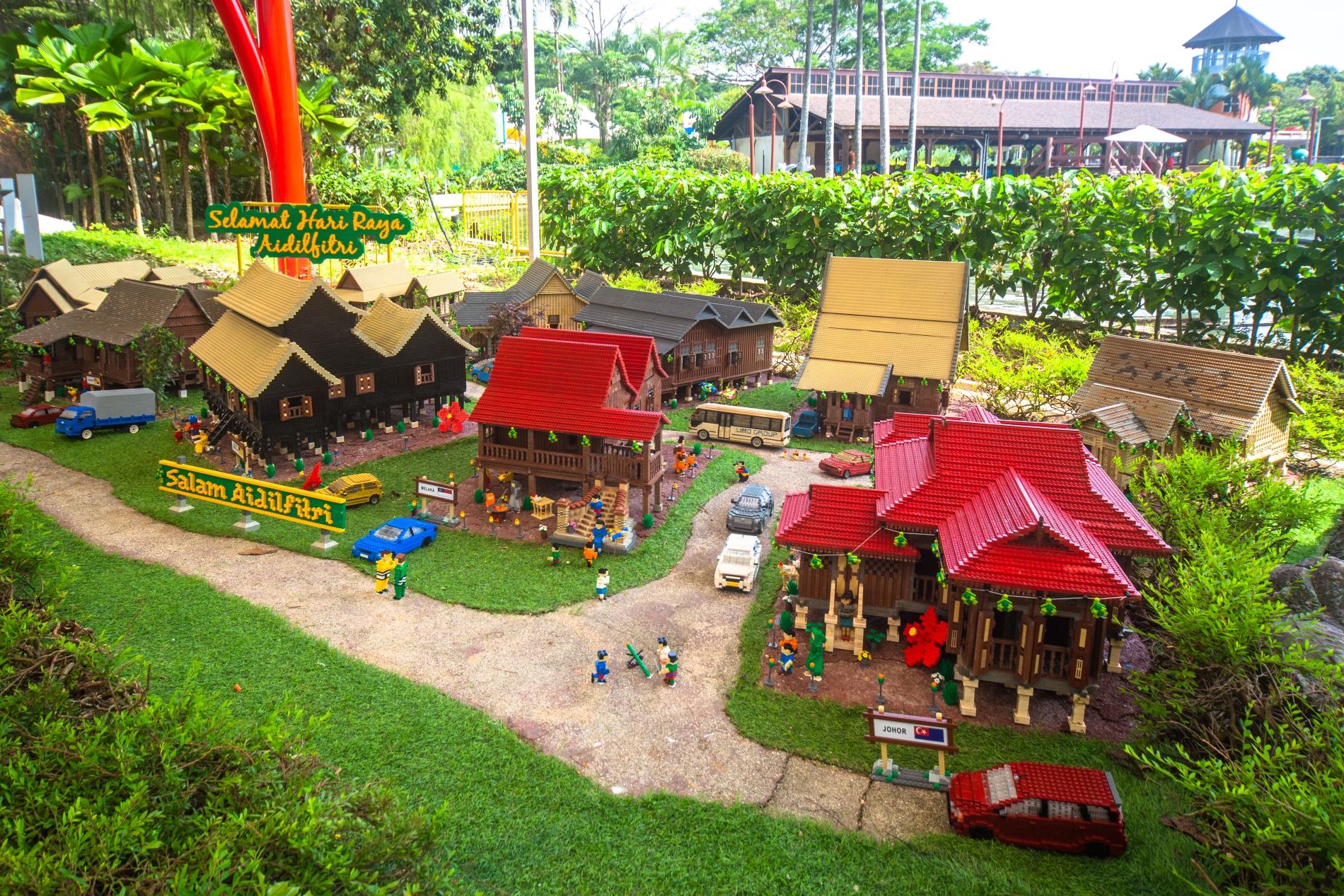 Aidilfitri at LEGOLAND Malaysia Resort