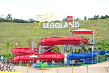 LEGOLAND sign