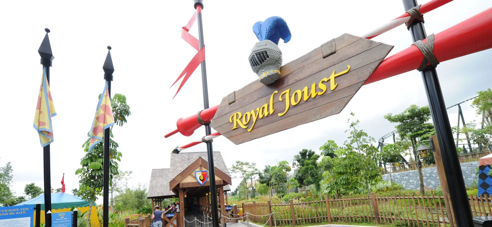 Legoland deals royal joust