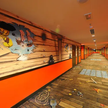 Deluxe Room (Pirate)