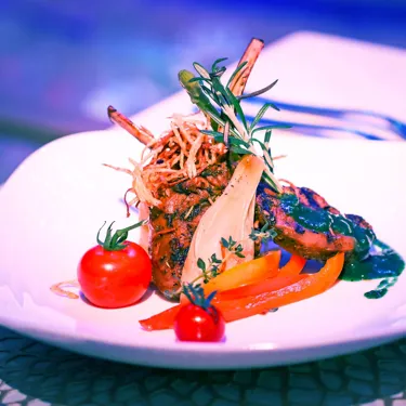 Underwater Dining Experience