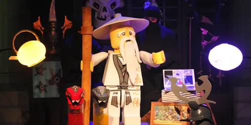 LEGO NINJAGO & The Realm of Shadows
