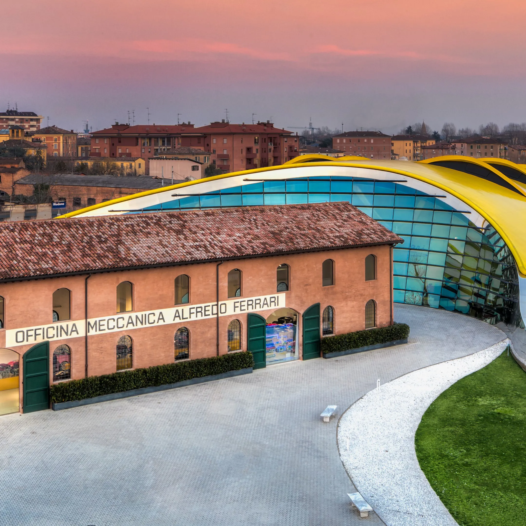 08 MG 8756 Modificaand4more DE Museo Ferrari